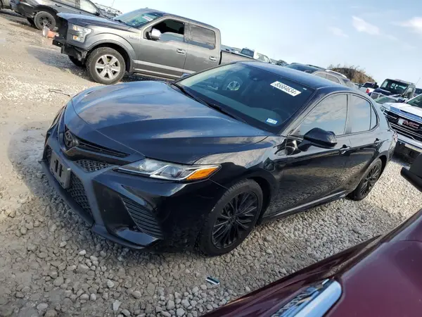 4T1B11HK5KU757677 2019 TOYOTA CAMRY - Image 1