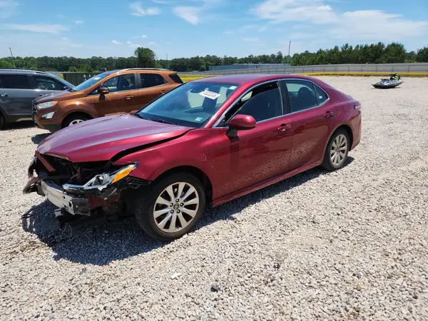 4T1B11HK5KU758411 2019 TOYOTA CAMRY - Image 1