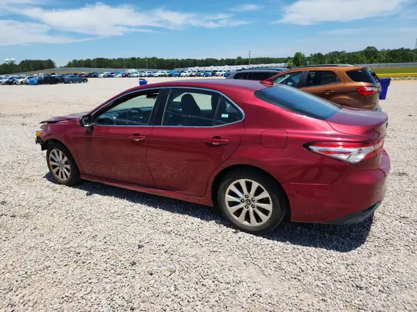 4T1B11HK5KU758411 2019 TOYOTA CAMRY - Image 2