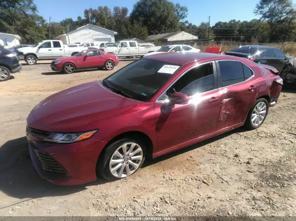 4T1B11HK5KU763155 2019 TOYOTA CAMRY - Image 2
