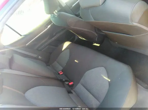 4T1B11HK5KU763155 2019 TOYOTA CAMRY - Image 8