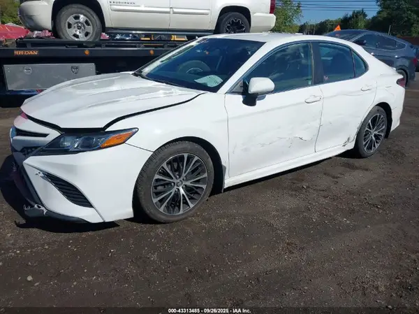 4T1B11HK5KU764659 2019 TOYOTA CAMRY - Image 2