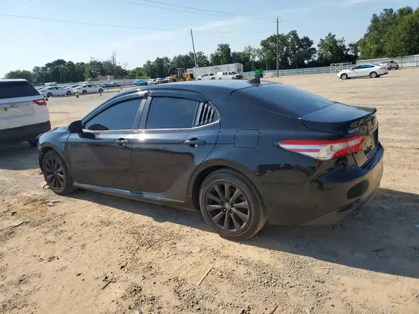4T1B11HK5KU767819 2019 TOYOTA CAMRY - Image 2