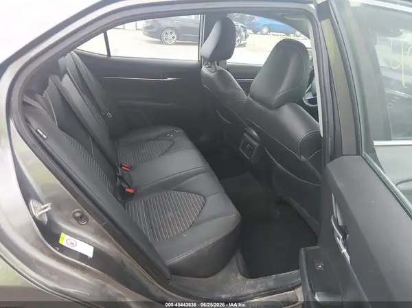 4T1B11HK5KU768193 2019 TOYOTA CAMRY - Image 8