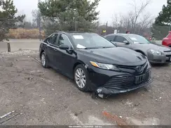 4T1B11HK5KU771076 2019 TOYOTA CAMRY
