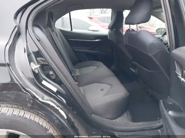 4T1B11HK5KU771076 2019 TOYOTA CAMRY - Image 8
