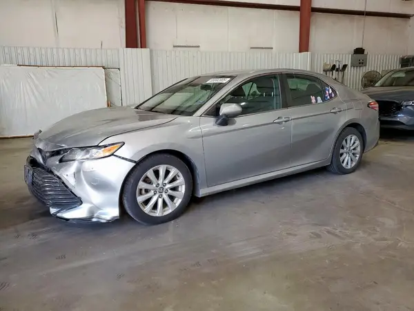 4T1B11HK5KU771370 2019 TOYOTA CAMRY - Image 1