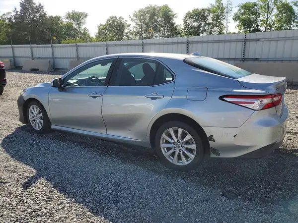 4T1B11HK5KU771479 2019 TOYOTA CAMRY - Image 2