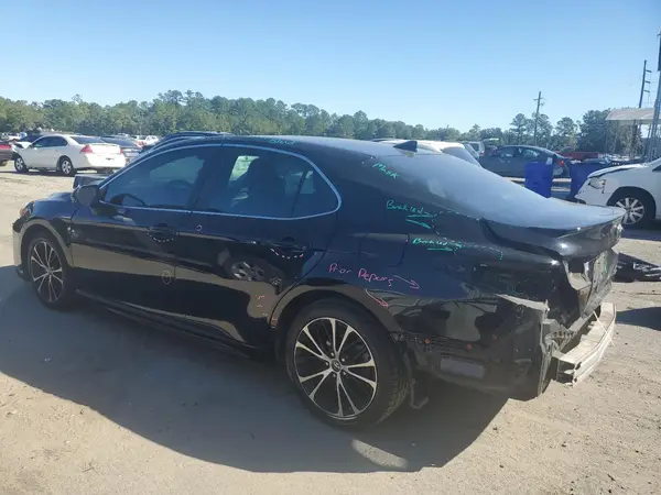 4T1B11HK5KU774902 2019 TOYOTA CAMRY - Image 2