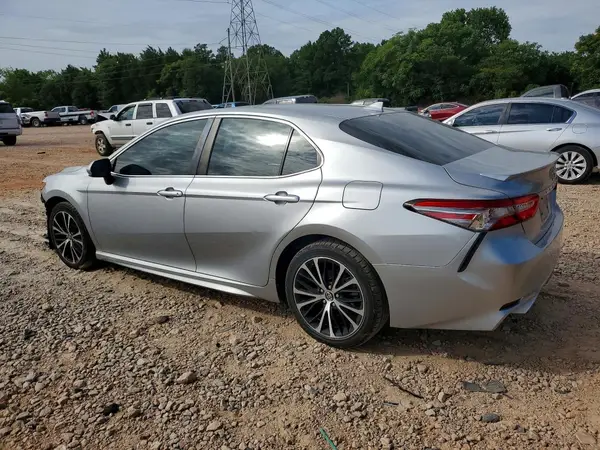 4T1B11HK5KU775709 2019 TOYOTA CAMRY - Image 2