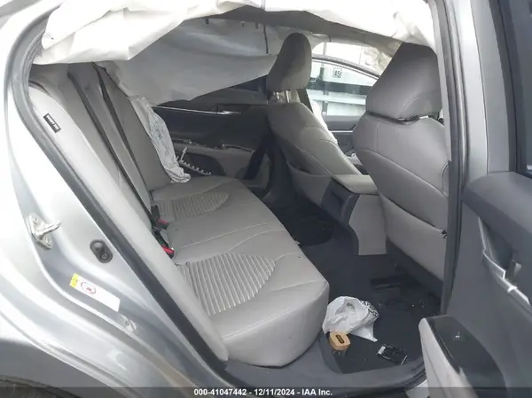 4T1B11HK5KU775886 2019 TOYOTA CAMRY - Image 8