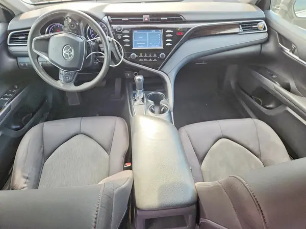 4T1B11HK5KU776147 2019 TOYOTA CAMRY - Image 8