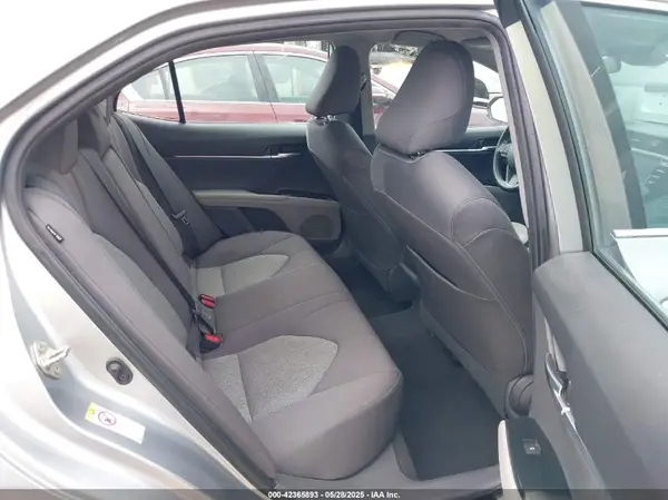 4T1B11HK5KU777573 2019 TOYOTA CAMRY - Image 8