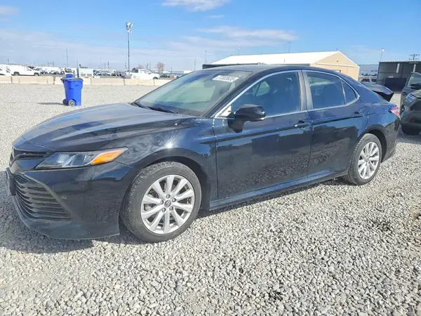 4T1B11HK5KU777766 2019 TOYOTA CAMRY - Image 1