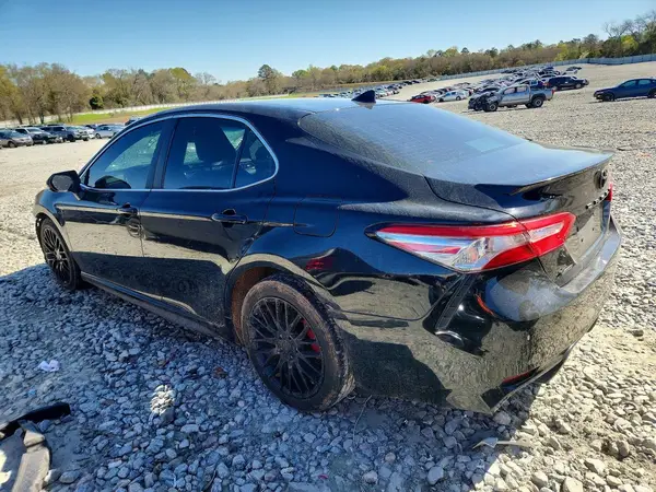 4T1B11HK5KU777900 2019 TOYOTA CAMRY - Image 2