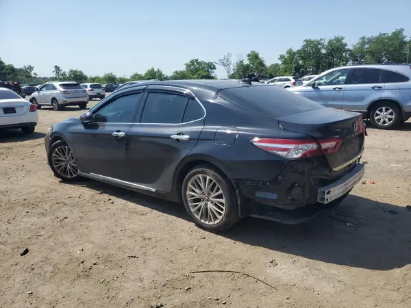 4T1B11HK5KU780635 2019 TOYOTA CAMRY - Image 2