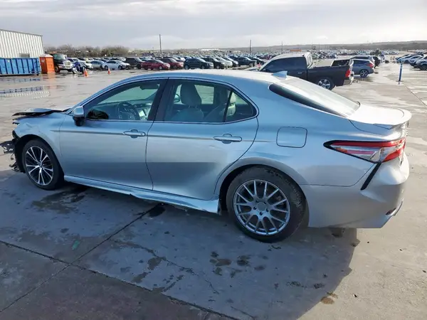 4T1B11HK5KU784345 2019 TOYOTA CAMRY - Image 2