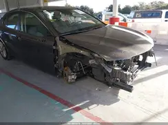 4T1B11HK5KU786113 2019 TOYOTA CAMRY
