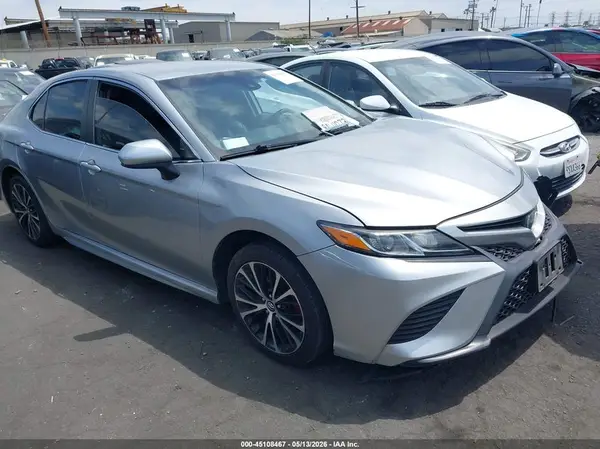4T1B11HK5KU787245 2019 TOYOTA CAMRY - Image 1