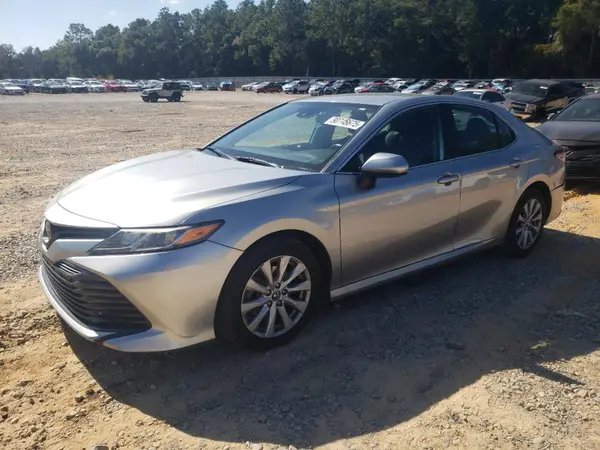 4T1B11HK5KU790565 2019 TOYOTA CAMRY - Image 1