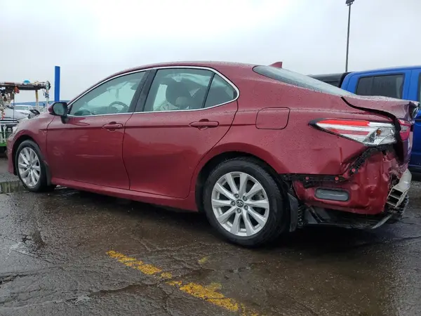 4T1B11HK5KU794650 2019 TOYOTA CAMRY - Image 2