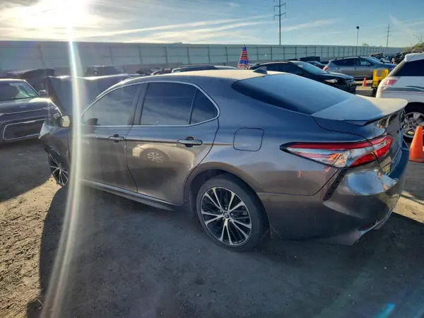 4T1B11HK5KU796351 2019 TOYOTA CAMRY - Image 2