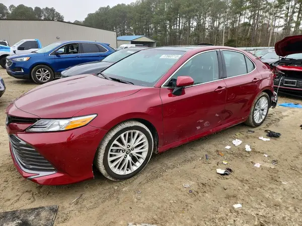 4T1B11HK5KU798147 2019 TOYOTA CAMRY - Image 1