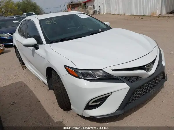 4T1B11HK5KU798312 2019 TOYOTA CAMRY - Image 1