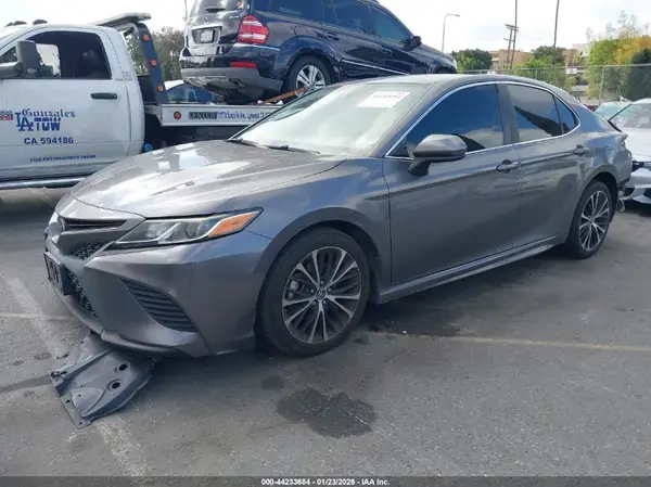 4T1B11HK5KU799539 2019 TOYOTA CAMRY - Image 2