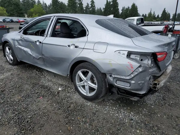 4T1B11HK5KU802357 2019 TOYOTA CAMRY - Image 2