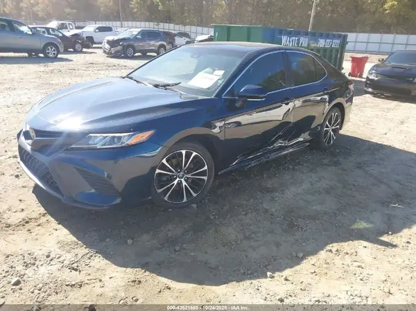 4T1B11HK5KU804402 2019 TOYOTA CAMRY - Image 2