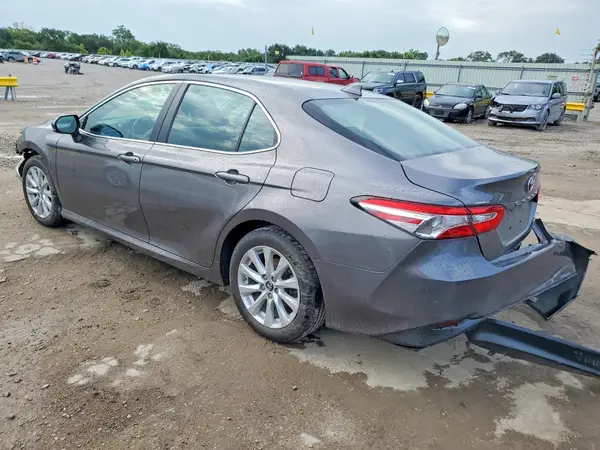 4T1B11HK5KU805730 2019 TOYOTA CAMRY - Image 2