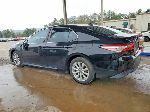 4T1B11HK5KU811401 2019 TOYOTA CAMRY - Image 2