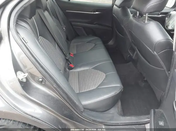 4T1B11HK5KU817182 2019 TOYOTA CAMRY - Image 8