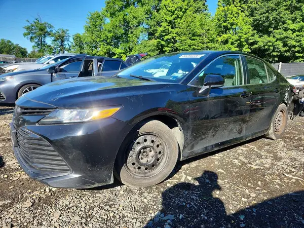 4T1B11HK5KU818056 2019 TOYOTA CAMRY - Image 1