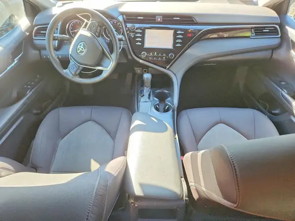 4T1B11HK5KU818056 2019 TOYOTA CAMRY - Image 8