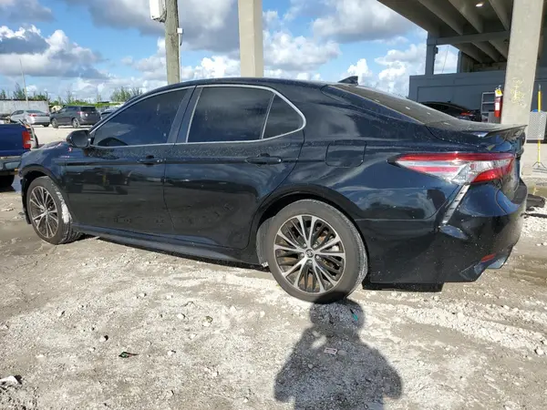 4T1B11HK5KU819949 2019 TOYOTA CAMRY - Image 2