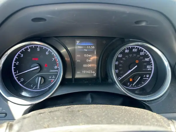 4T1B11HK5KU824908 2019 TOYOTA CAMRY - Image 8
