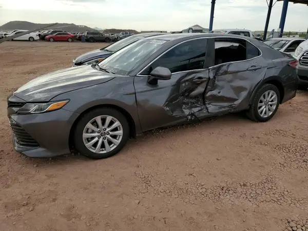 4T1B11HK5KU825895 2019 TOYOTA CAMRY - Image 1