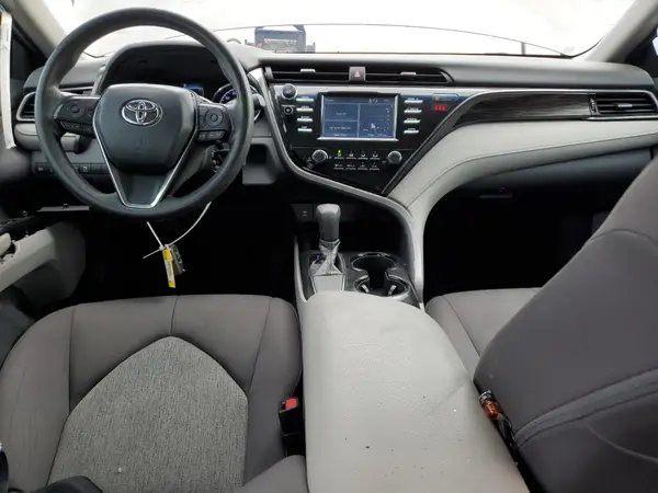 4T1B11HK5KU825895 2019 TOYOTA CAMRY - Image 8