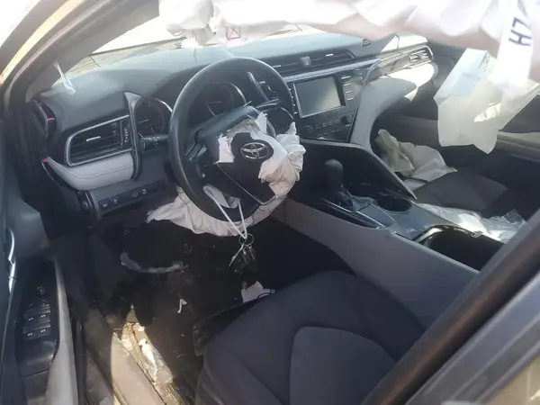 4T1B11HK5KU825993 2019 TOYOTA CAMRY - Image 8