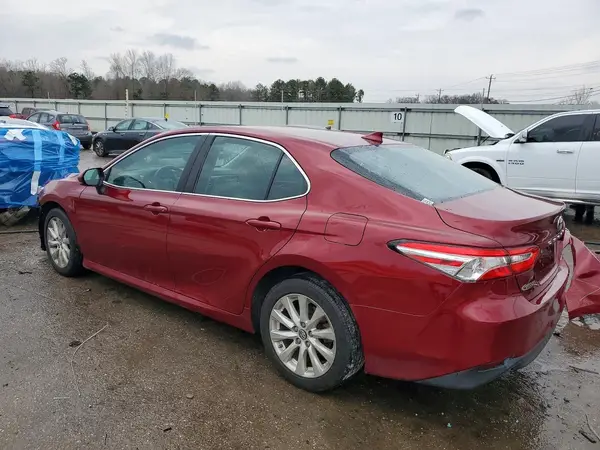 4T1B11HK5KU830918 2019 TOYOTA CAMRY - Image 2