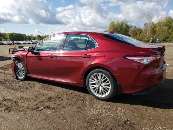 4T1B11HK5KU832944 2019 TOYOTA CAMRY - Image 2