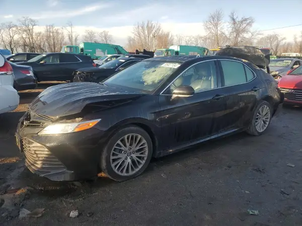 4T1B11HK5KU835536 2019 TOYOTA CAMRY - Image 1