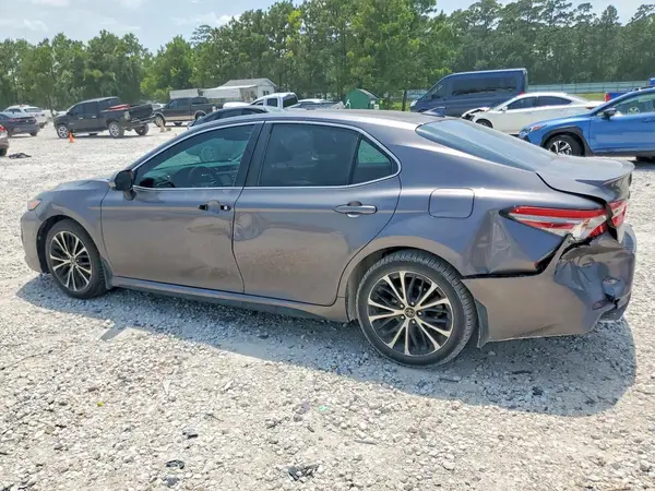 4T1B11HK5KU842440 2019 TOYOTA CAMRY - Image 2