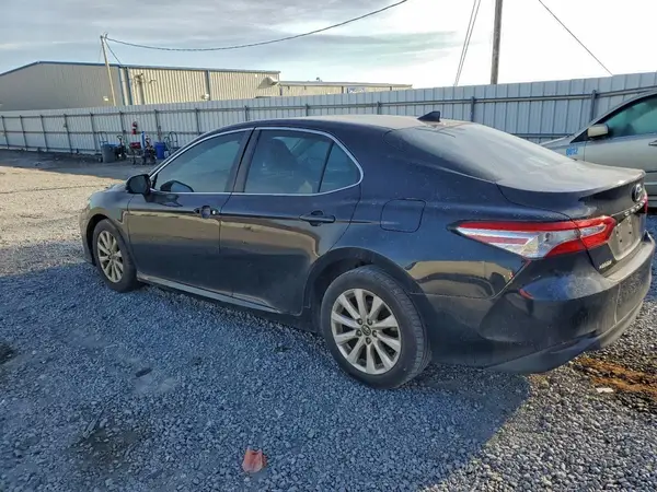 4T1B11HK5KU849694 2019 TOYOTA CAMRY - Image 2