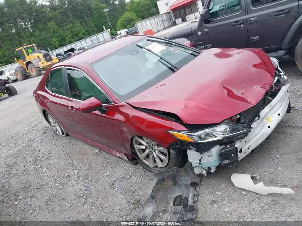 4T1B11HK5KU850599 2019 TOYOTA CAMRY - Image 1