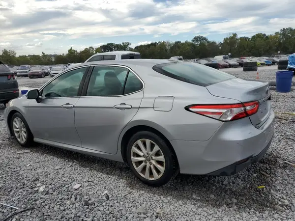 4T1B11HK5KU851851 2019 TOYOTA CAMRY - Image 2
