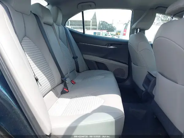 4T1B11HK5KU852174 2019 TOYOTA CAMRY - Image 8