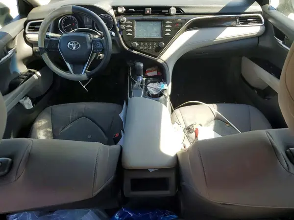 4T1B11HK6JU003797 2018 TOYOTA CAMRY - Image 8